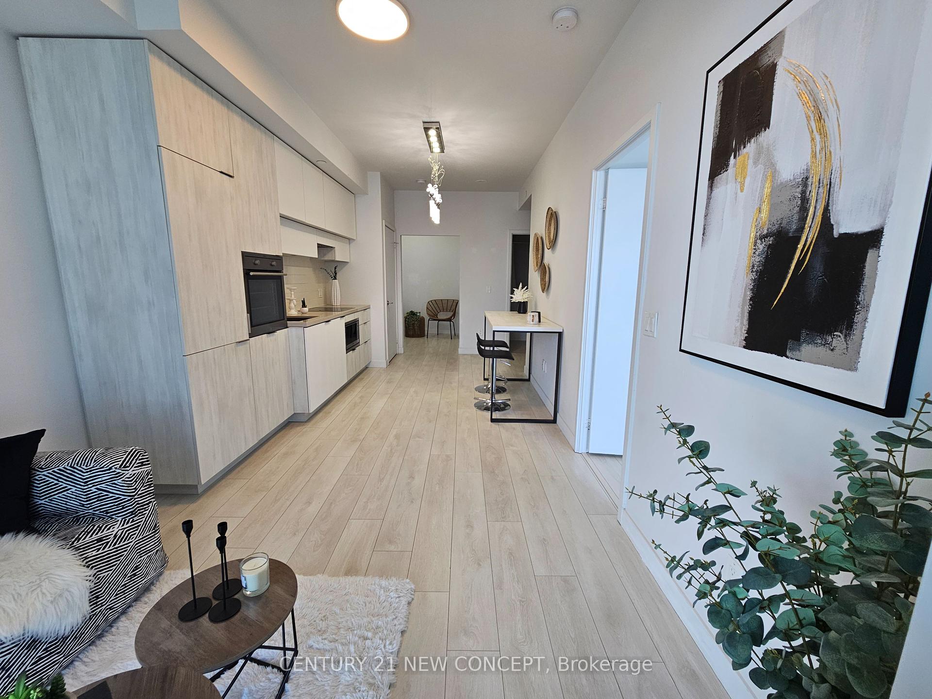 2 Bedrooms Co-op at 8 Eglinton, Toronto For sale