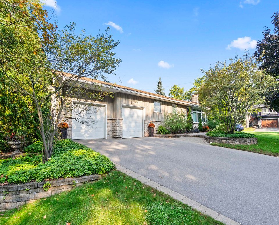 1257 Hillview