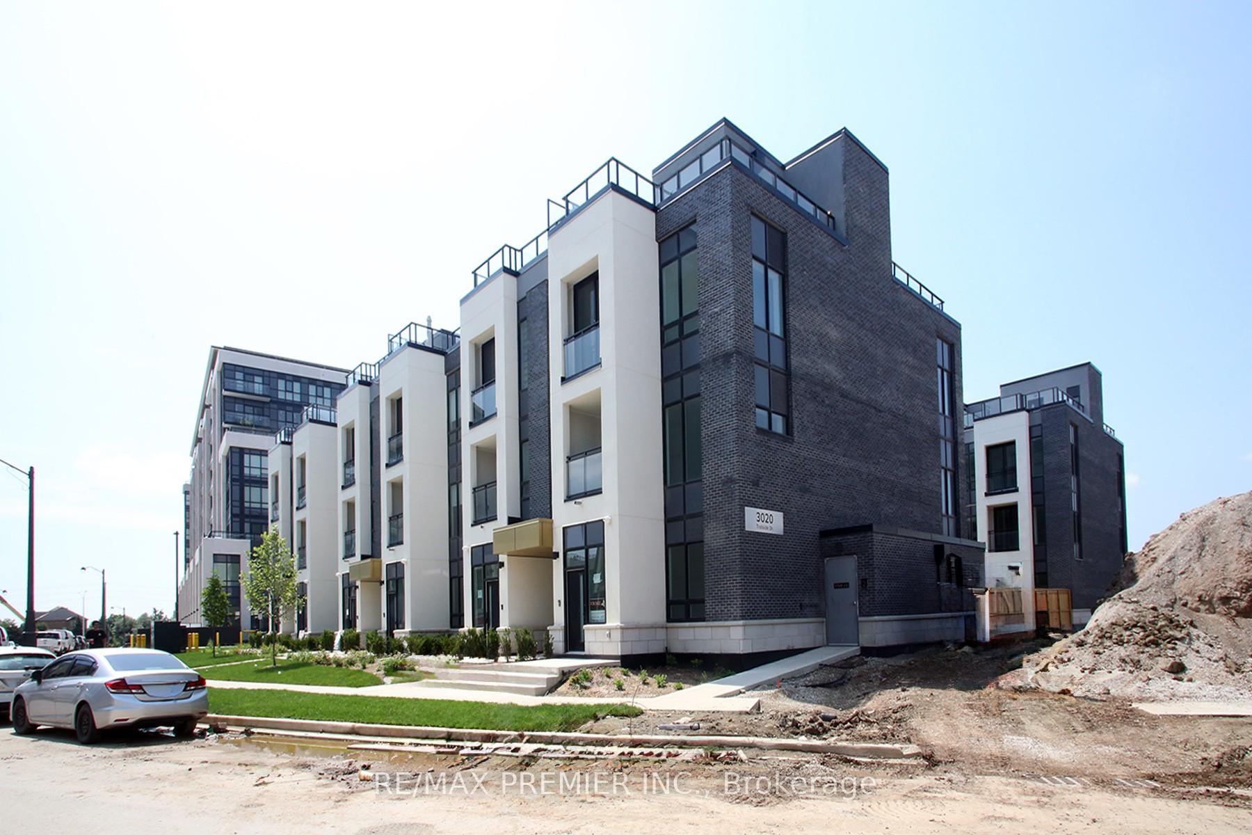 2 Bedrooms Condo at 3020 Trailside, Oakville For sale