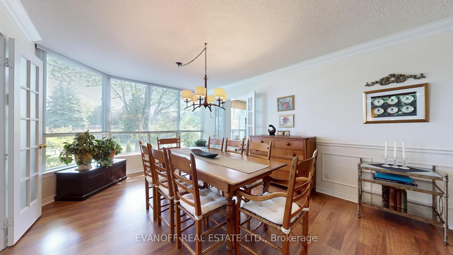 3 Bedrooms Condo at 10 Guildwood, Toronto For sale