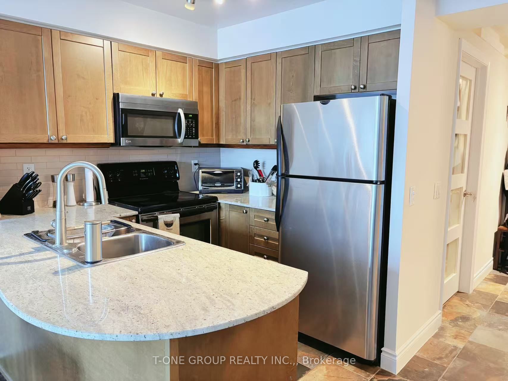 763 Bay Street, #3209