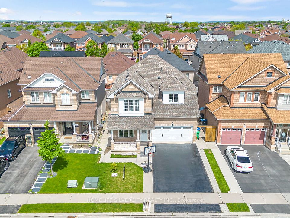98 Masters Green Crescent, Brampton, ON L7A 3K5