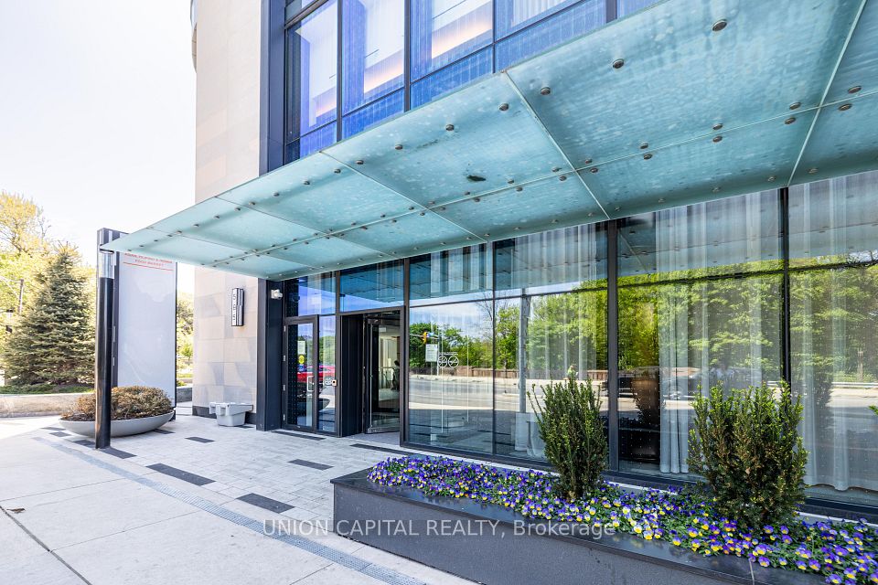 585 Bloor