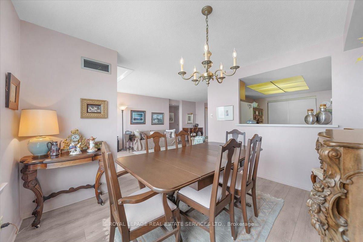 3 Bedrooms Condo at 271 Ridley, Toronto For sale
