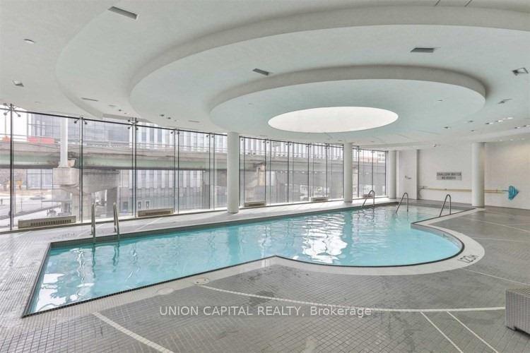 Condo at 14 York, Toronto For sale