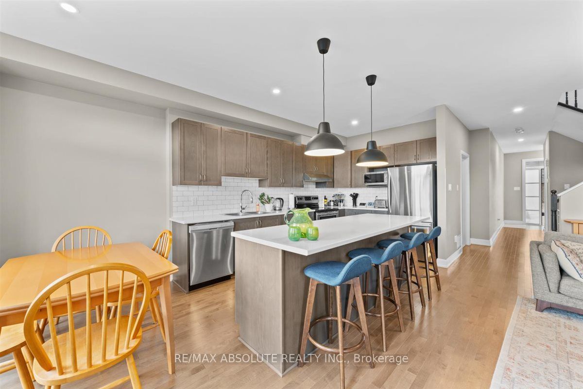 169 Bandelier Way