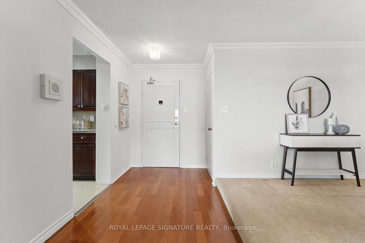 3 Bedrooms Condo at 65 Huntingdale,  Toronto For sale