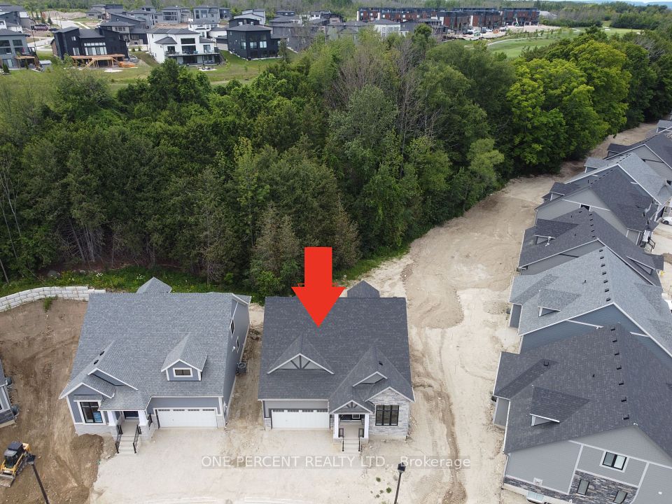 122 Beacon Drive, Blue Mountains, ON N0H 2P0
