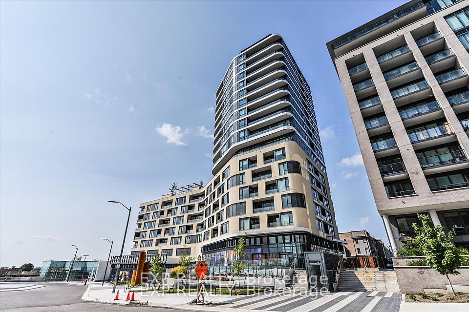 #806 - 120 Eagle Rock Way, Vaughan, ON L6A 5C9