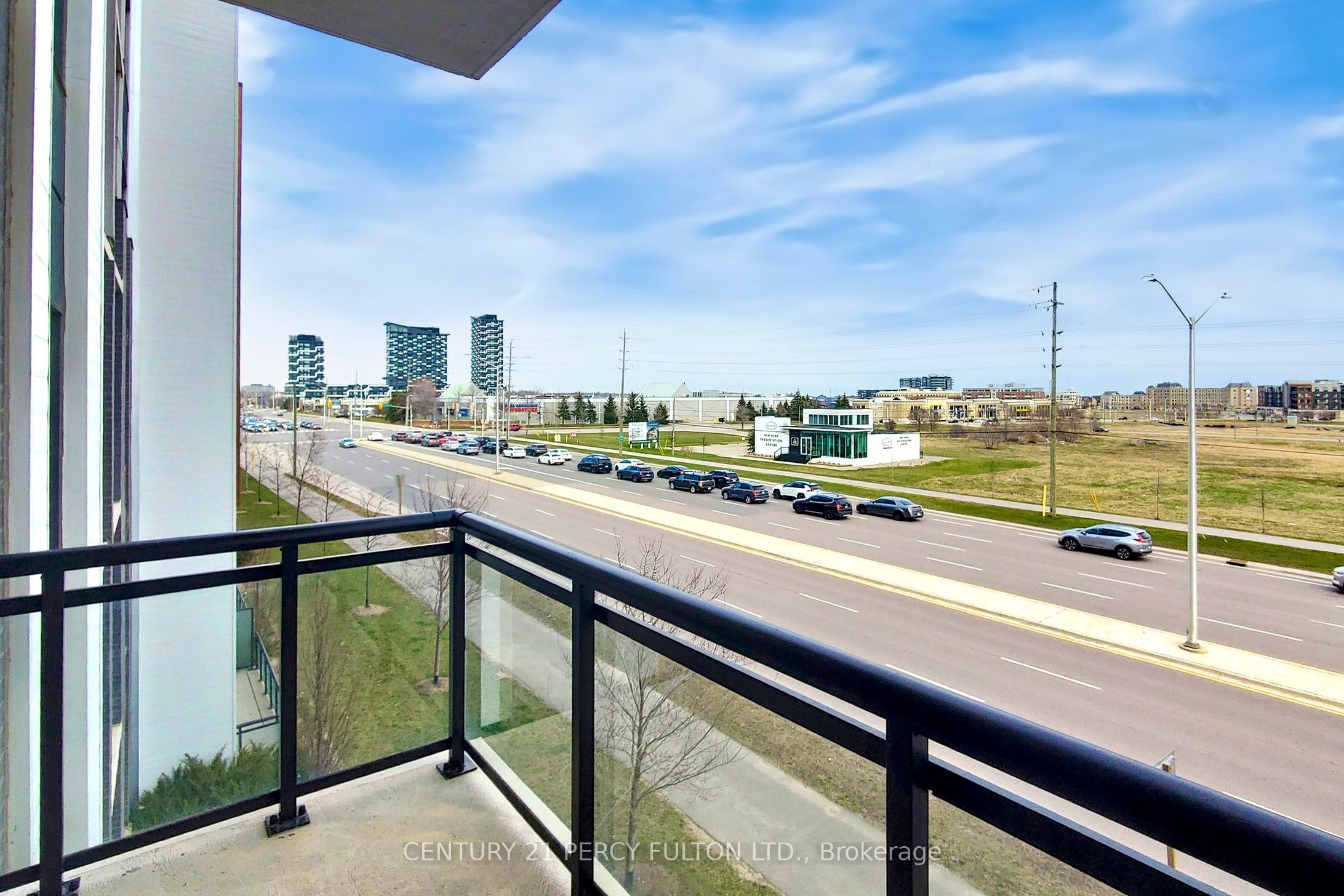 128 Grovewood Common, #320