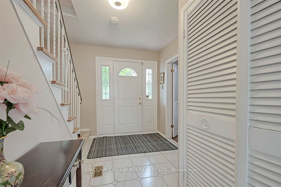 148 Grandview Avenue, Markham, ON L3T 1H8
