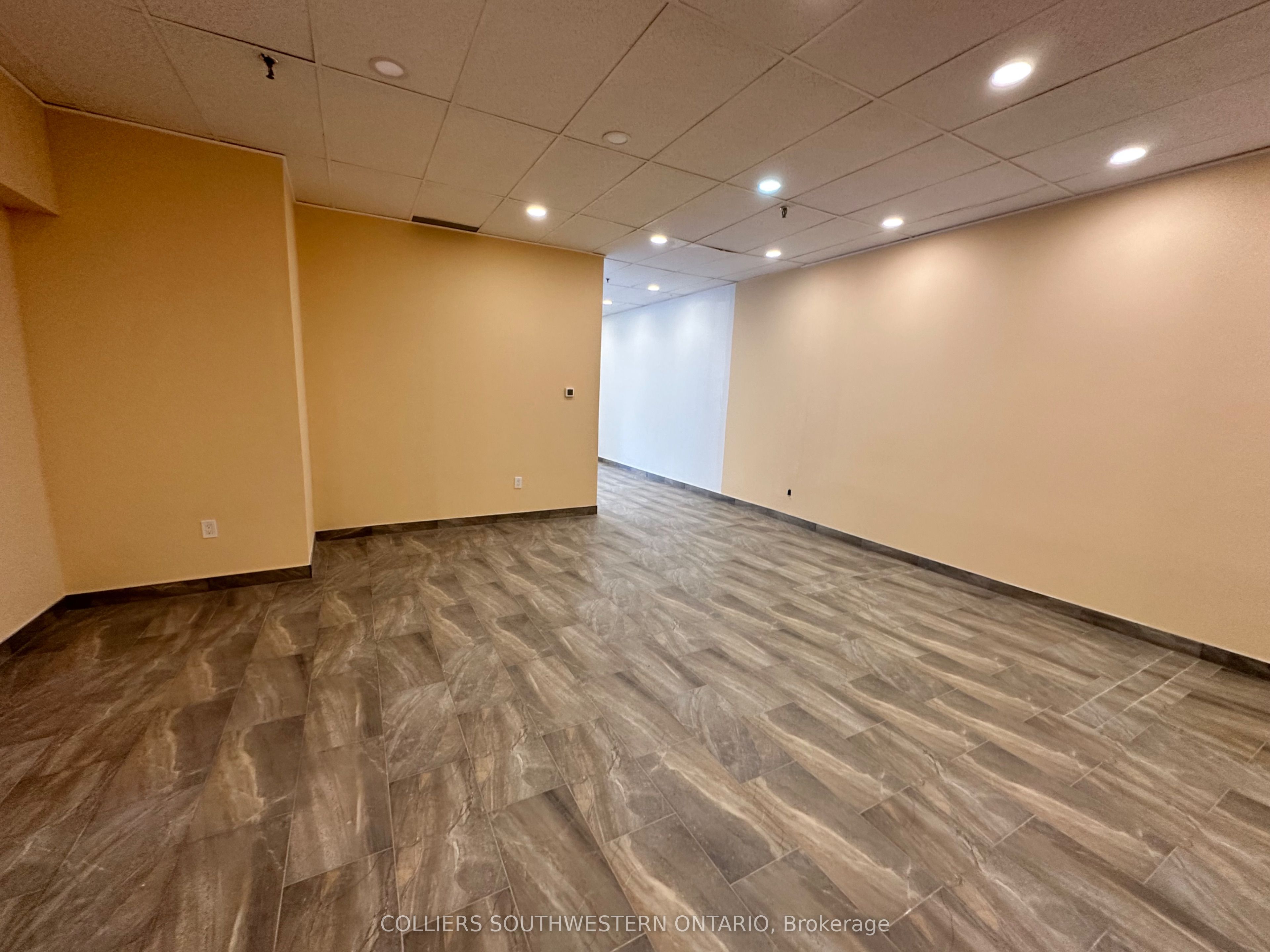 205 Oxford Street E, #C108