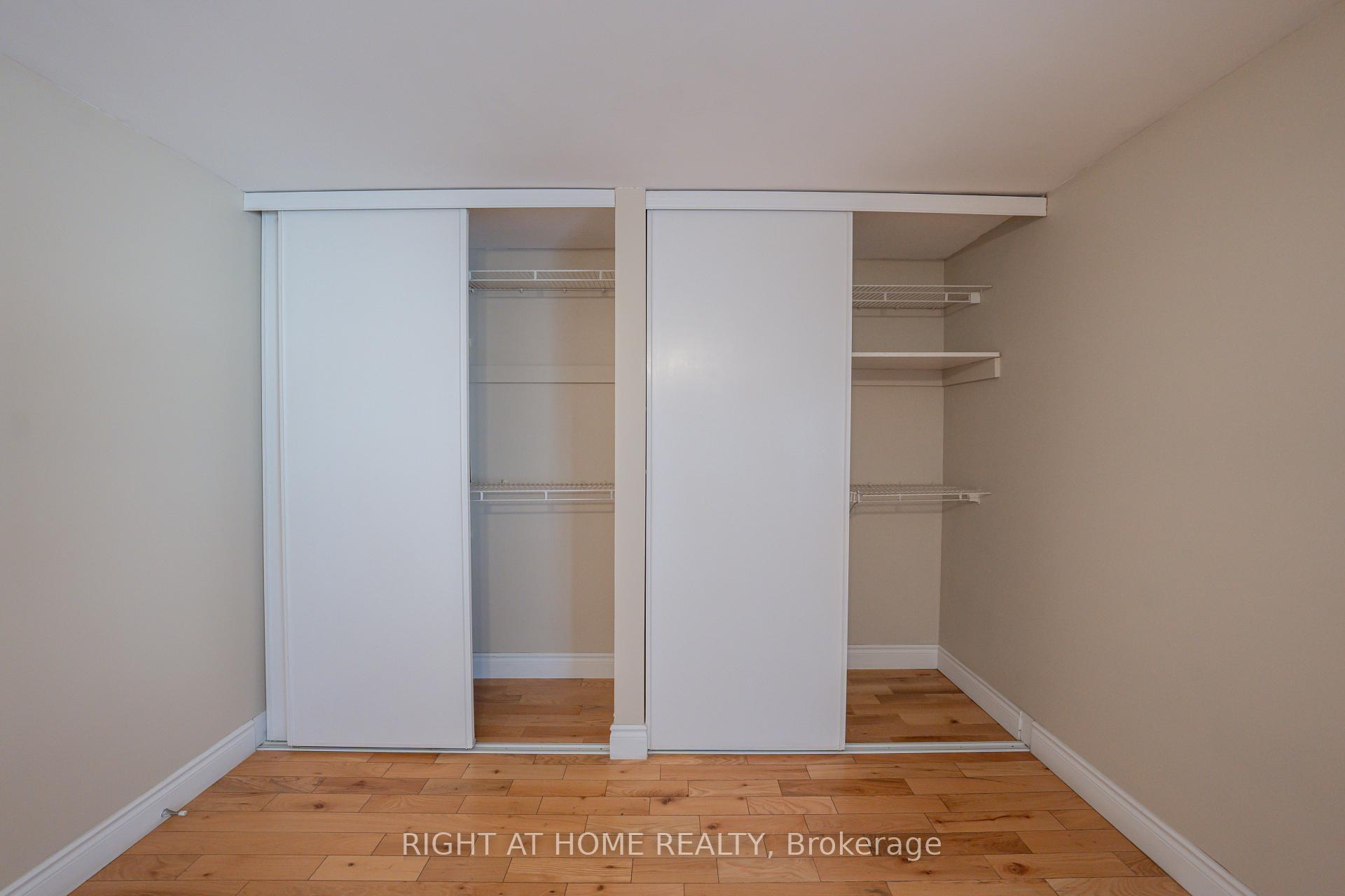 3 Bedrooms Condo at 43 Wild Ginger, Toronto For sale