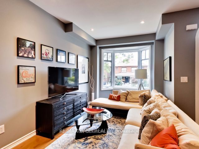 82 Robina Avenue