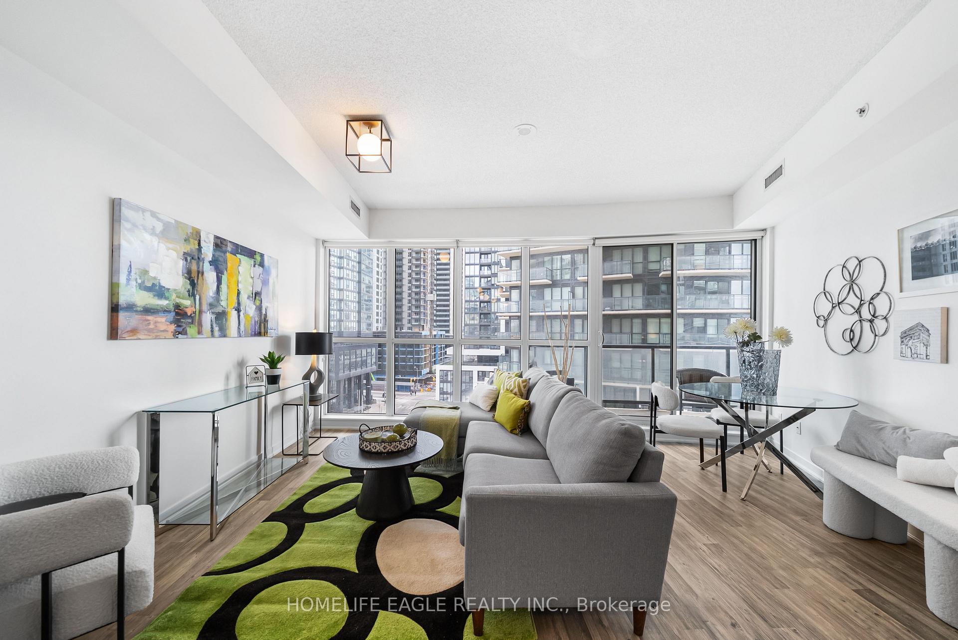 2 Bedrooms Condo at 51 East Liberty, Toronto For sale