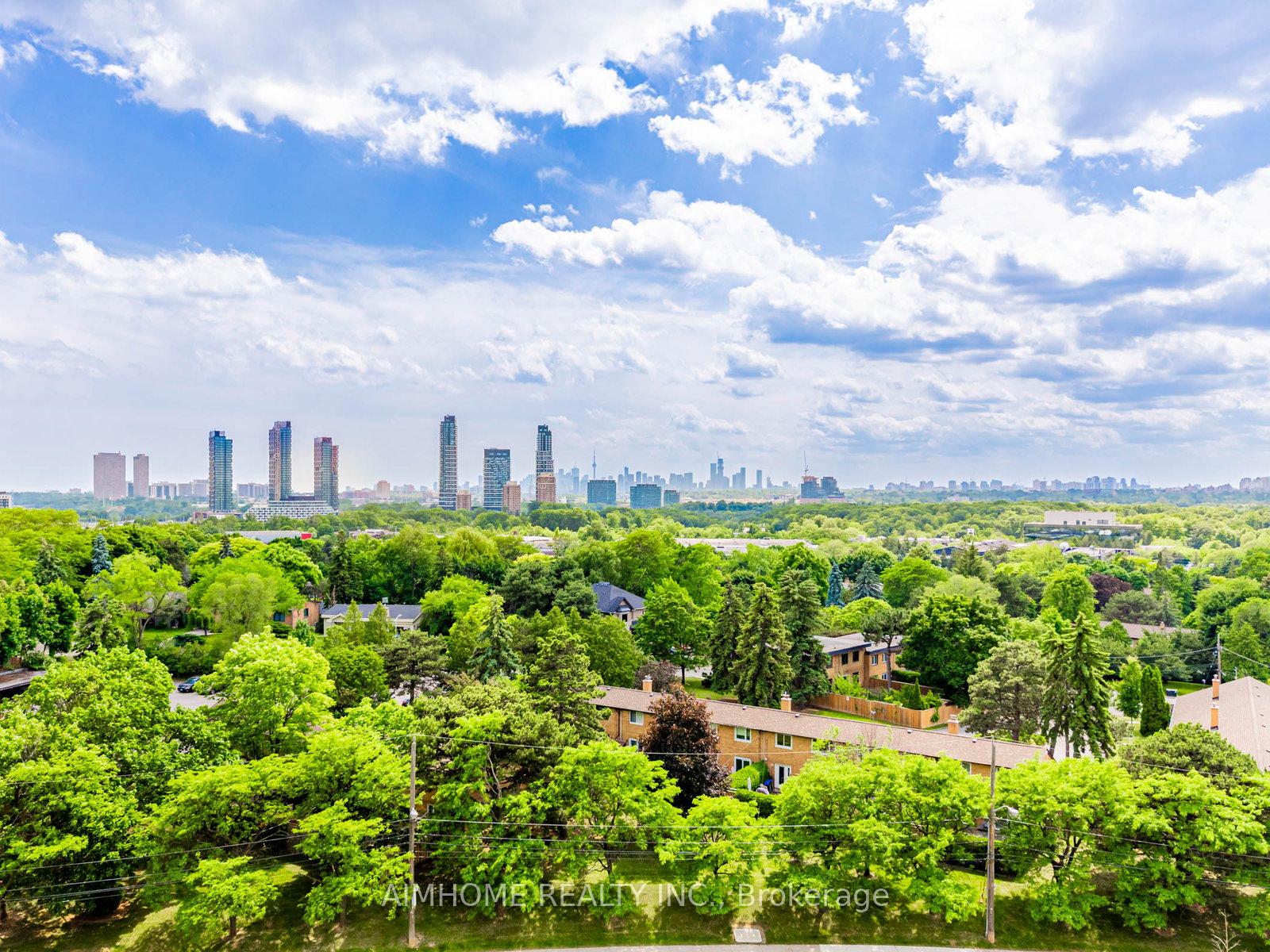 2 Bedrooms Condo at 20 O’Neil, Toronto For sale