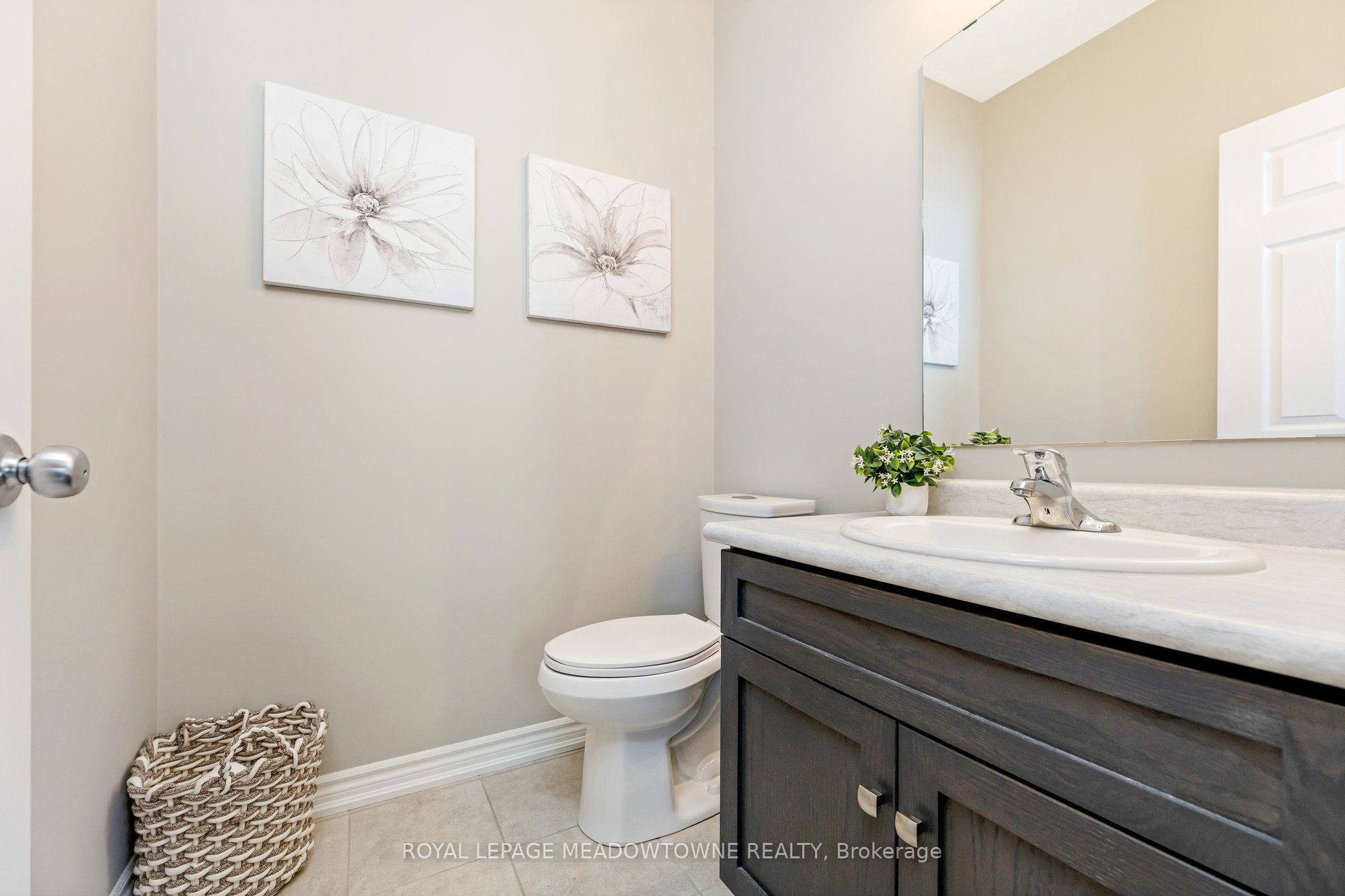 107 Westra Drive, #7