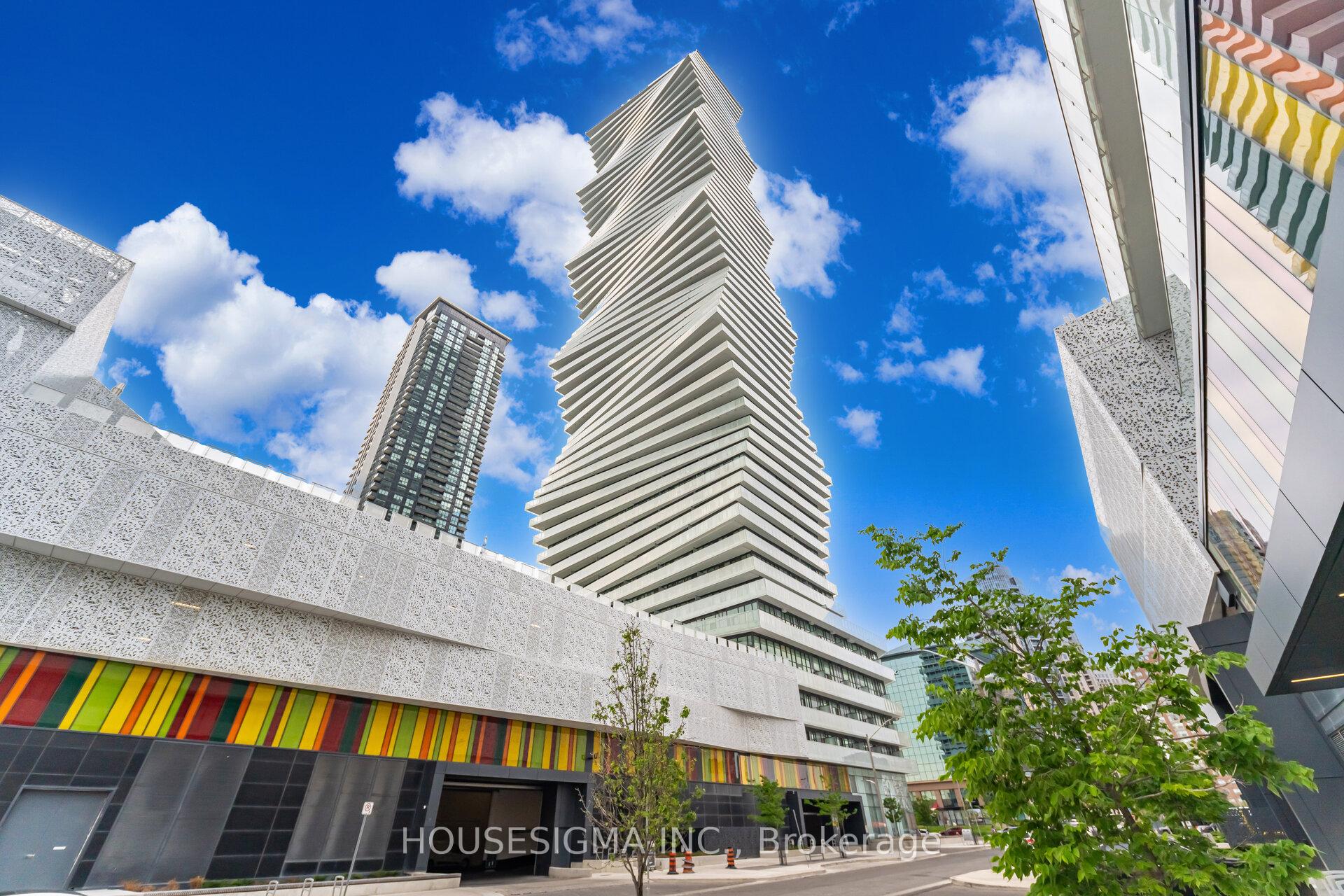 2 Bedrooms Condo at 3900 Confederation, Mississauga For sale