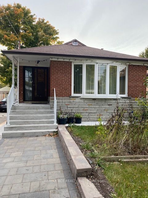 34 Crocus Drive