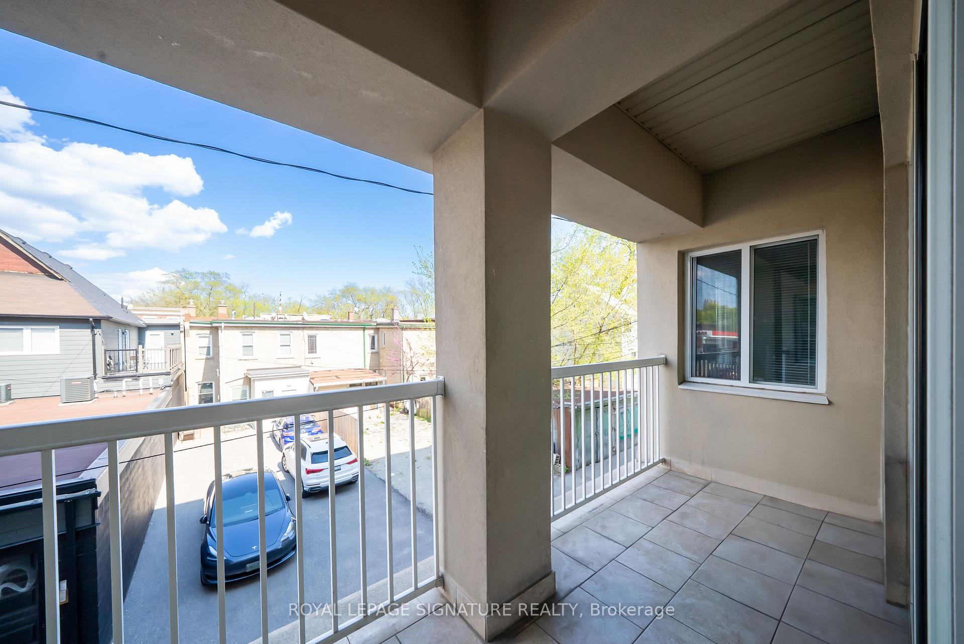 2 Bedrooms Condo at 473 Dupont, Toronto For sale