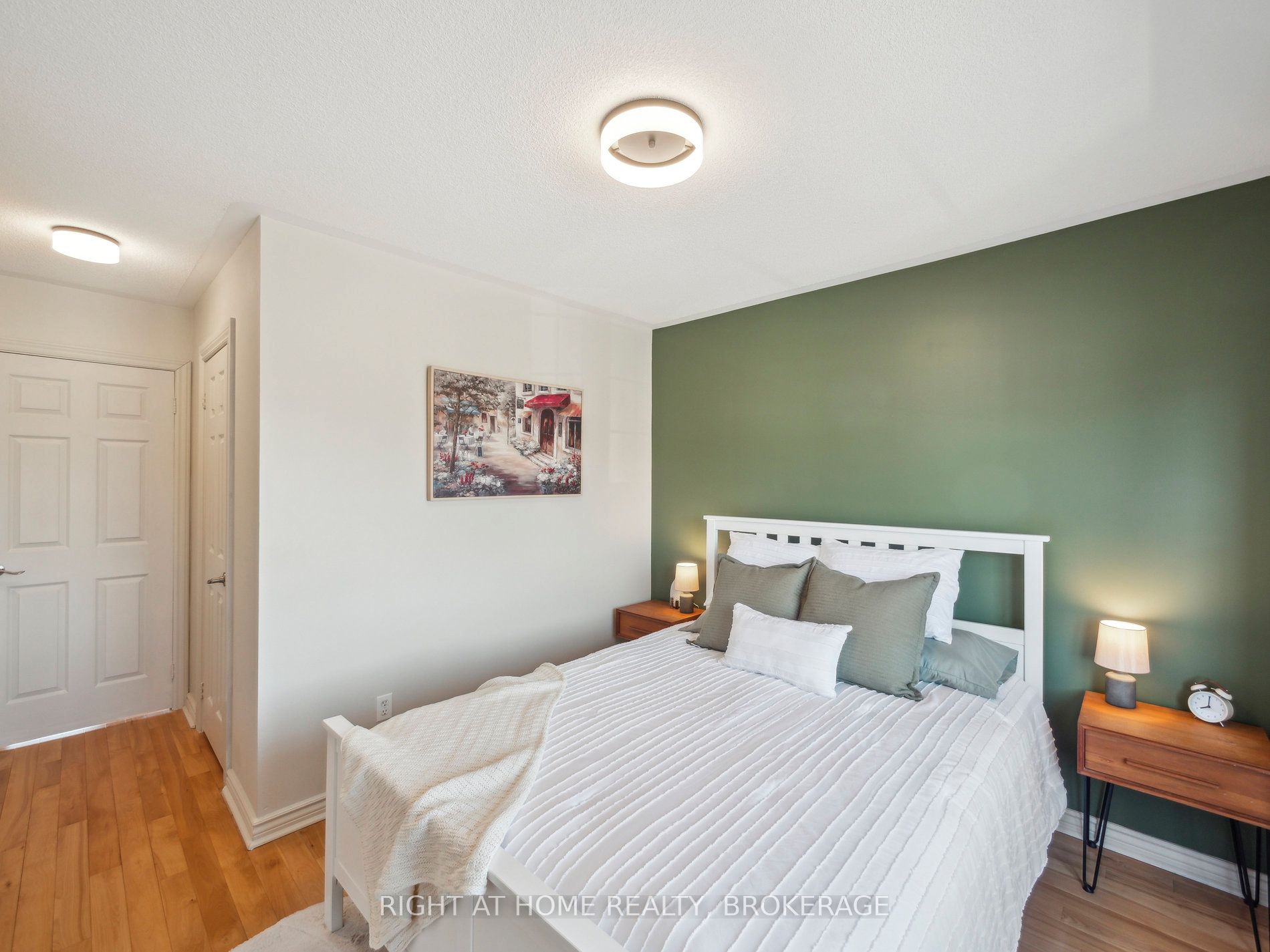 270 Penndutch Circle