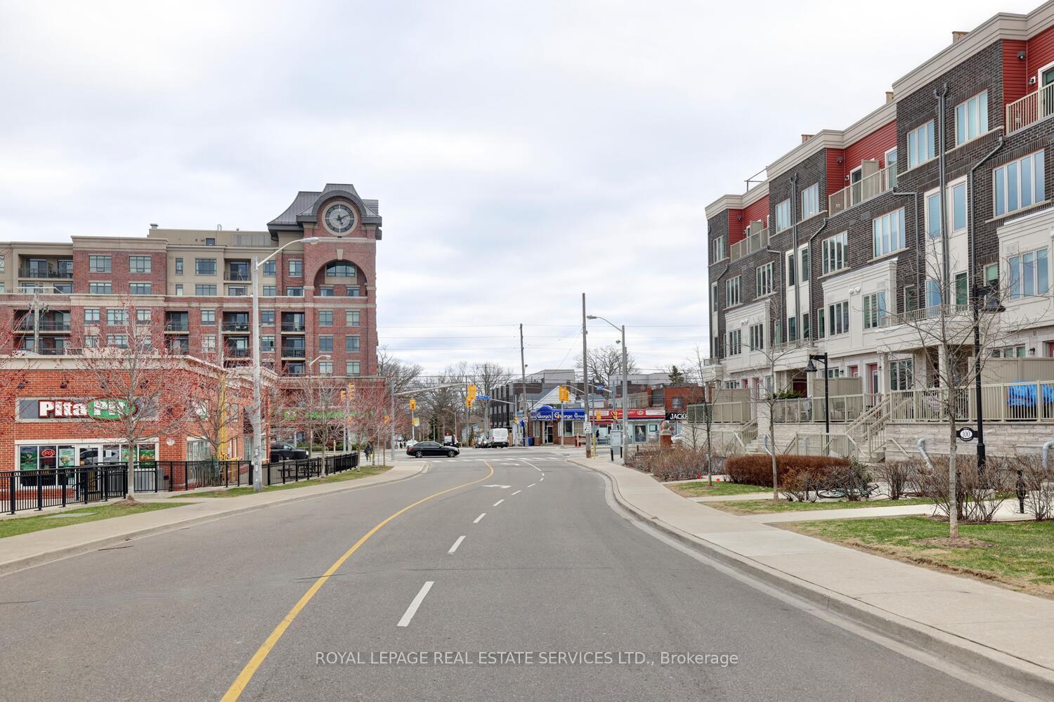 2 Bedrooms Condo at 100 Long Branch,  Toronto For sale
