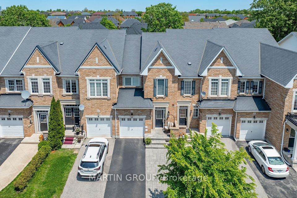 2425 Grand Oak Trail, Oakville, ON L6M 0J4