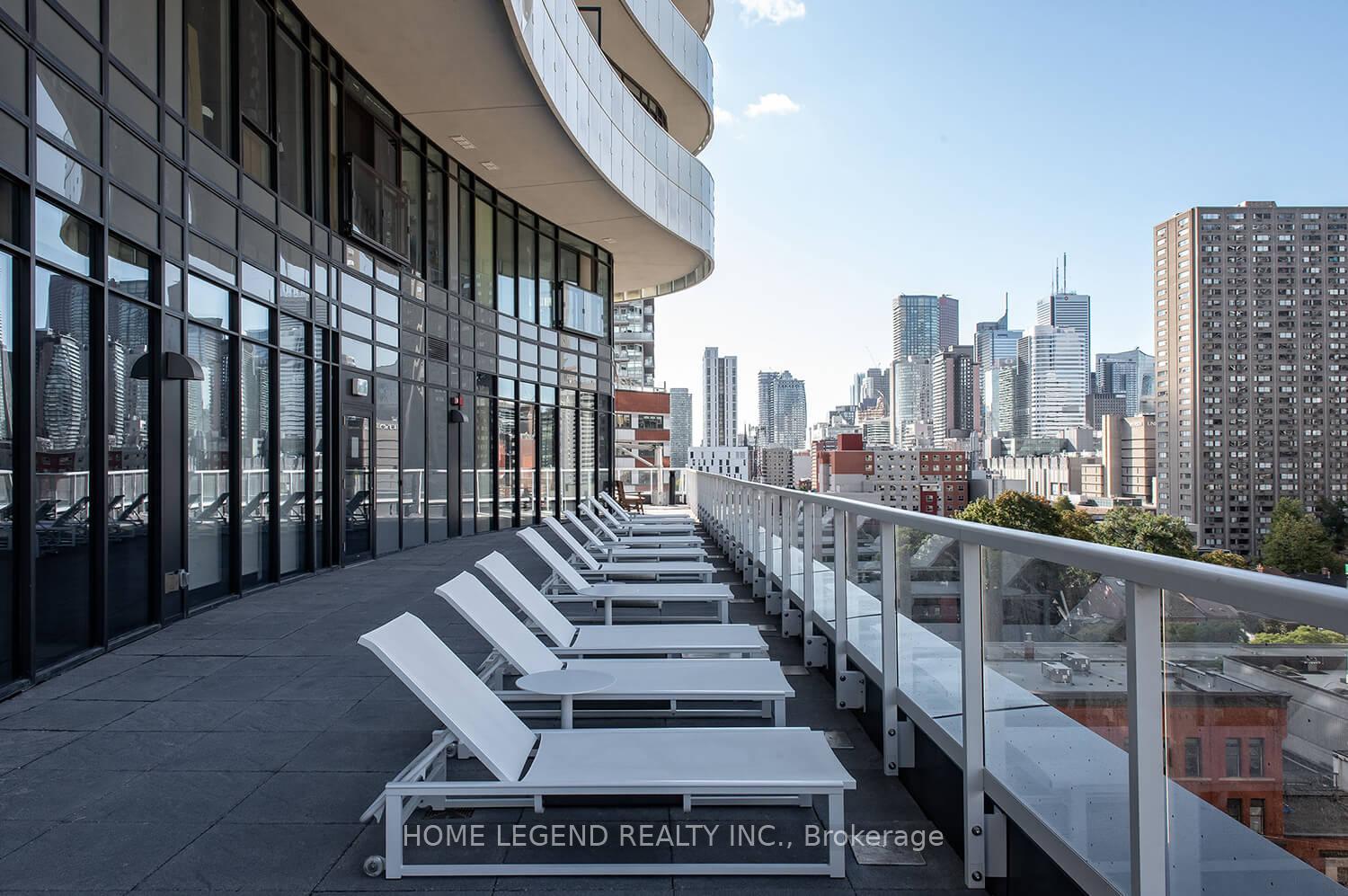 3 Bedrooms Condo at 403 Church,  Toronto For sale