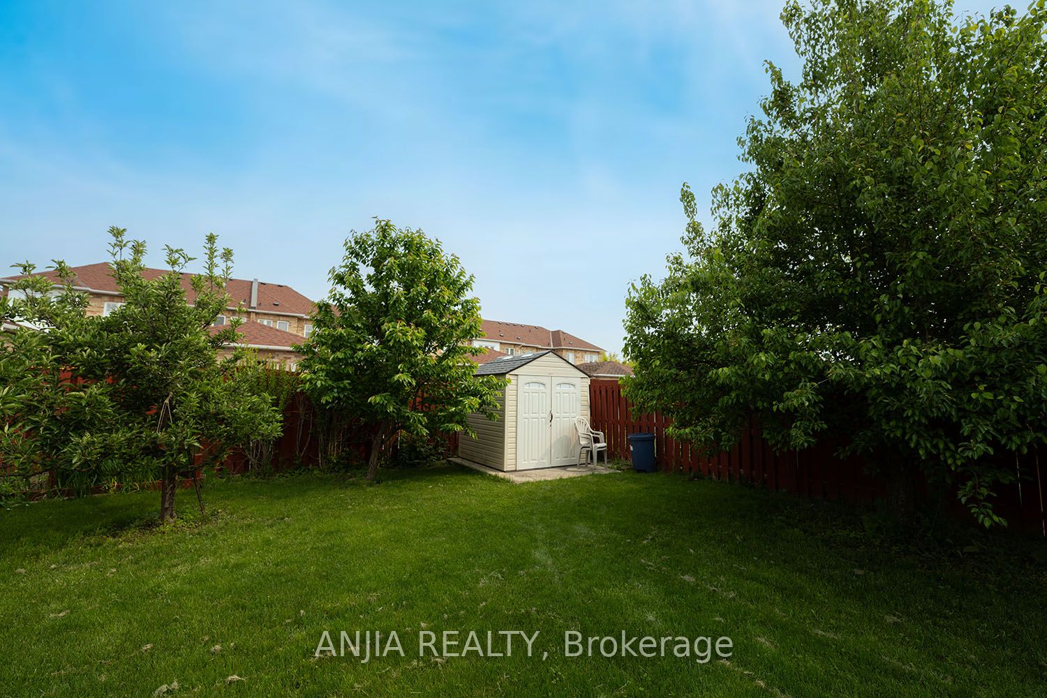 262 Helen Avenue