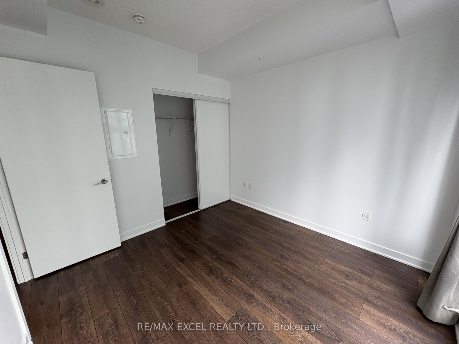 1 Bedroom Condo at 125 Blue Jays, Toronto For sale