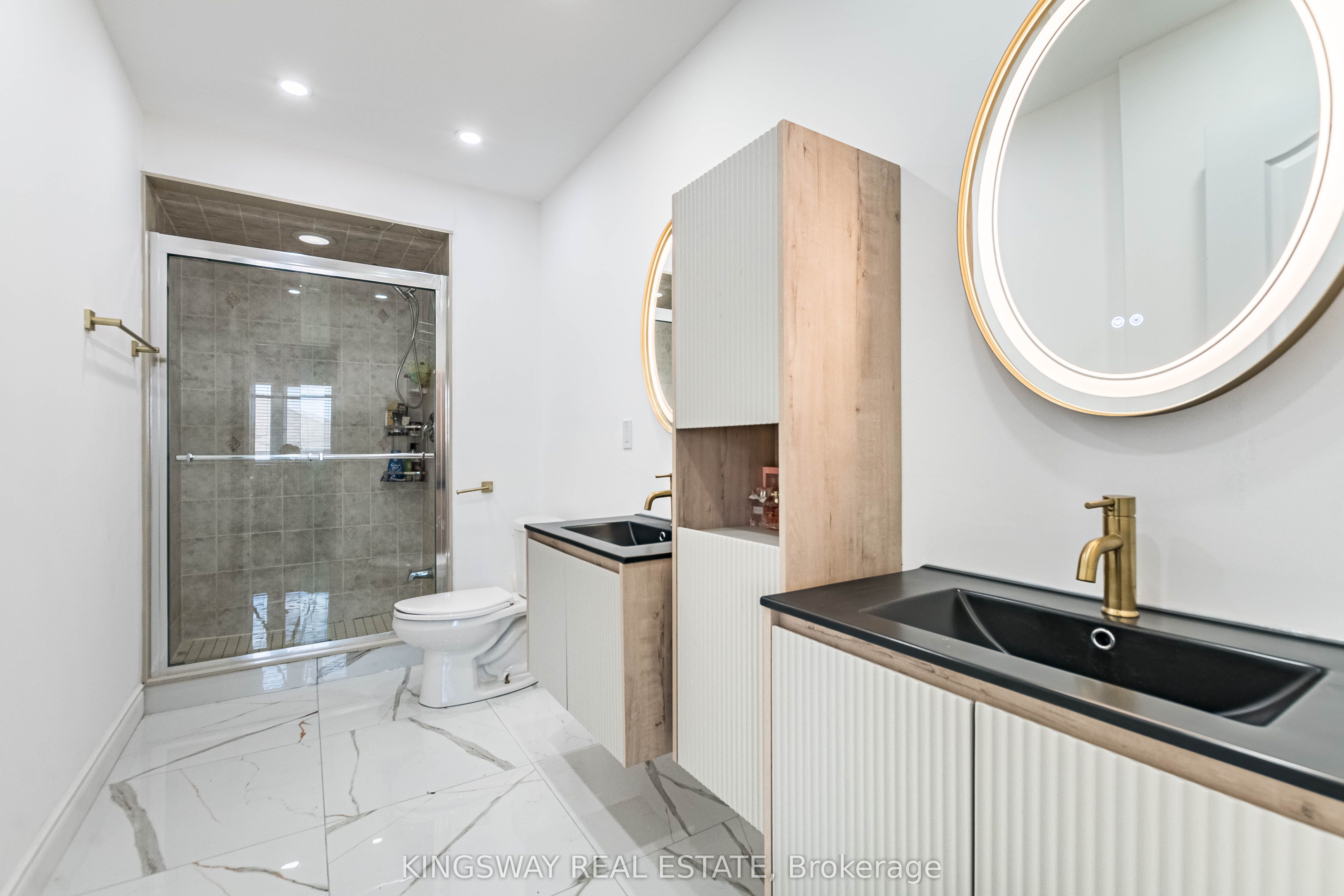 5821 Tiz Road, Mississauga Hurontario