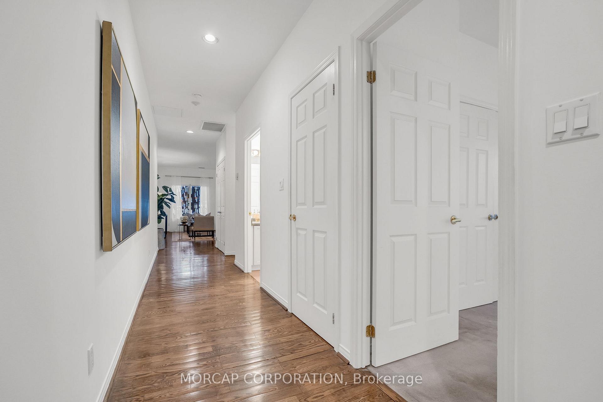 2 Bedrooms Condo at 600 Eglinton, Toronto For sale