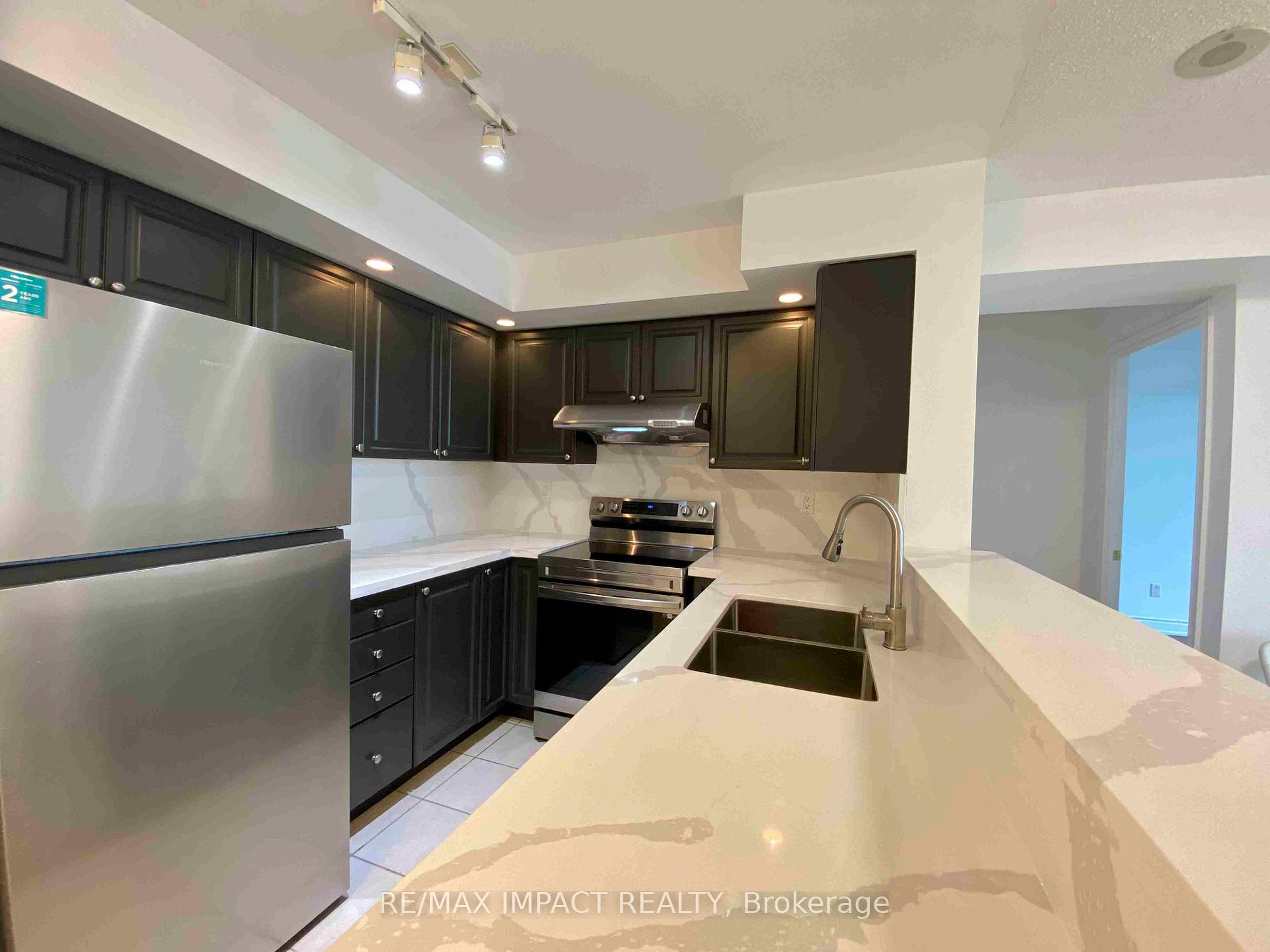 1 Bedroom Condo at 123 Omni, Toronto For sale