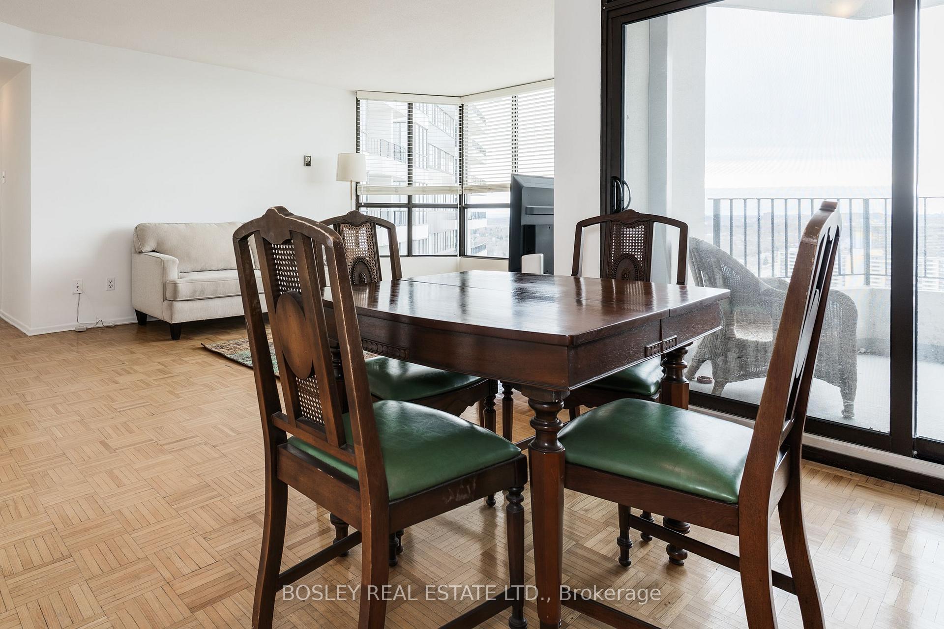 1 Bedroom Condo at 1333 Bloor, Mississauga For sale