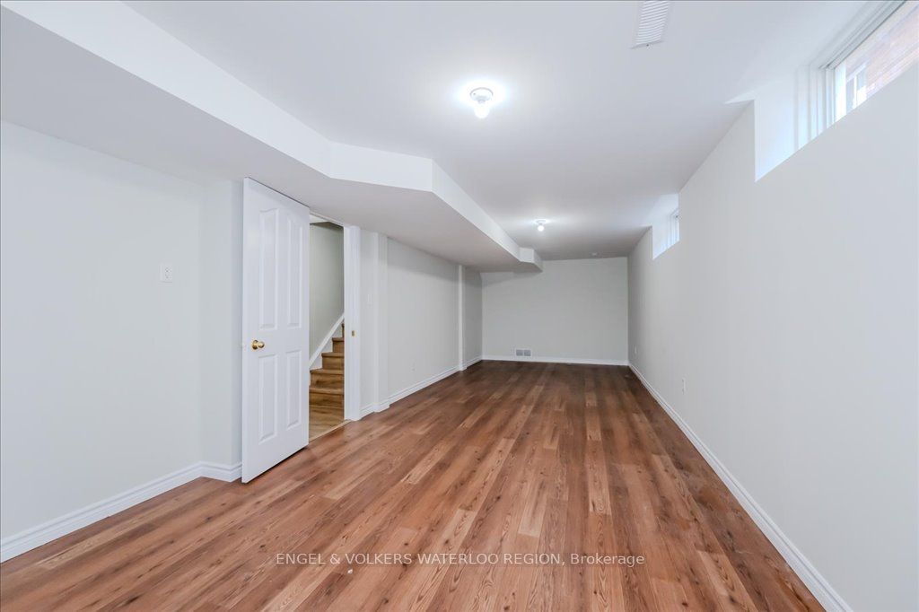 705 Breakwater Crescent