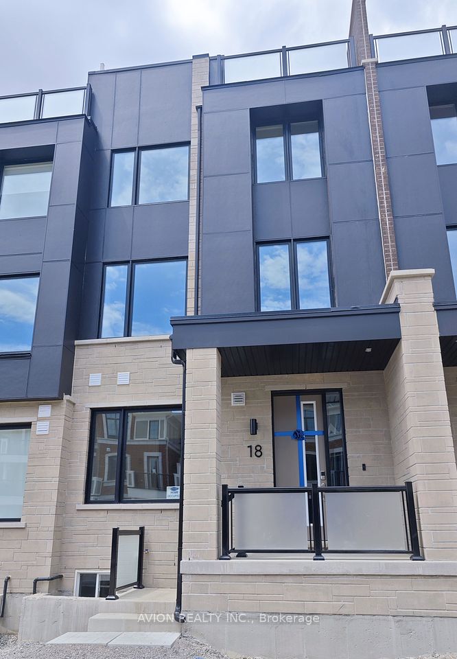 18 Avani Avenue