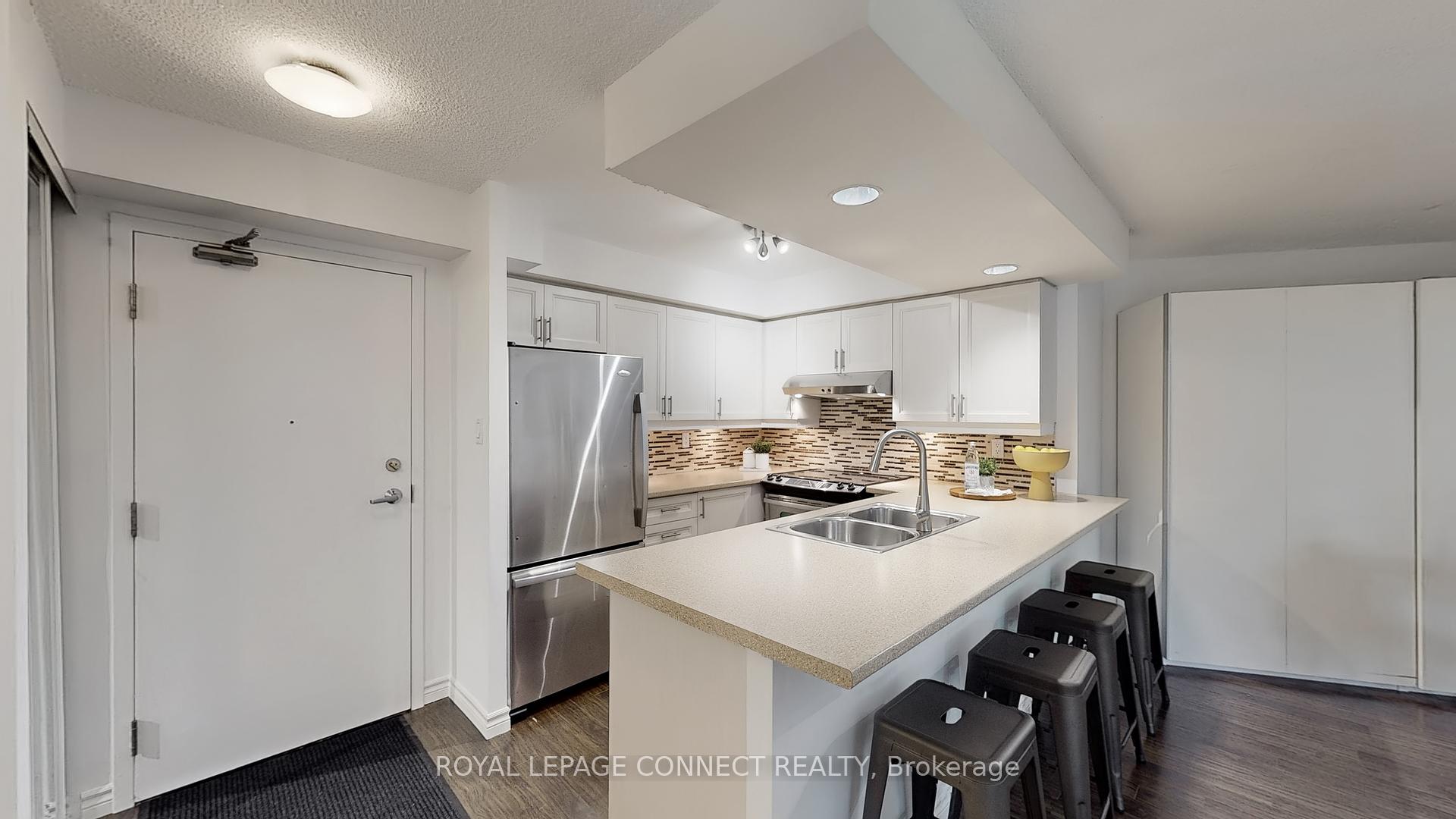1 Bedroom Condo at 801 King, Toronto For sale