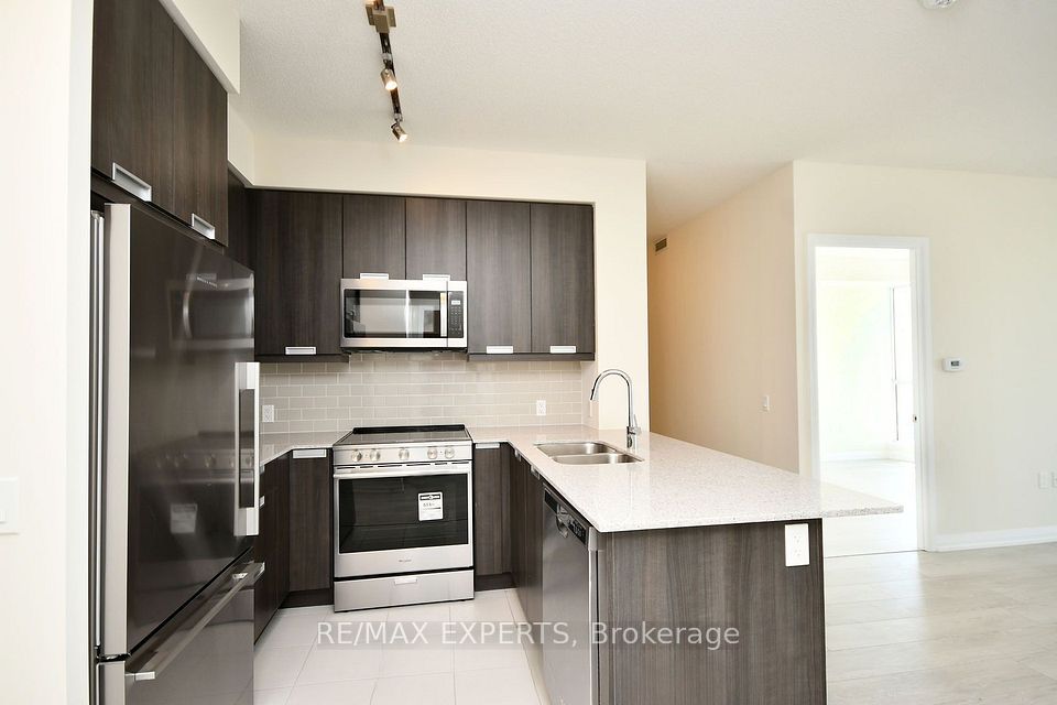 #2915 - 35 Watergarden Drive, Mississauga, ON L5R 0G8