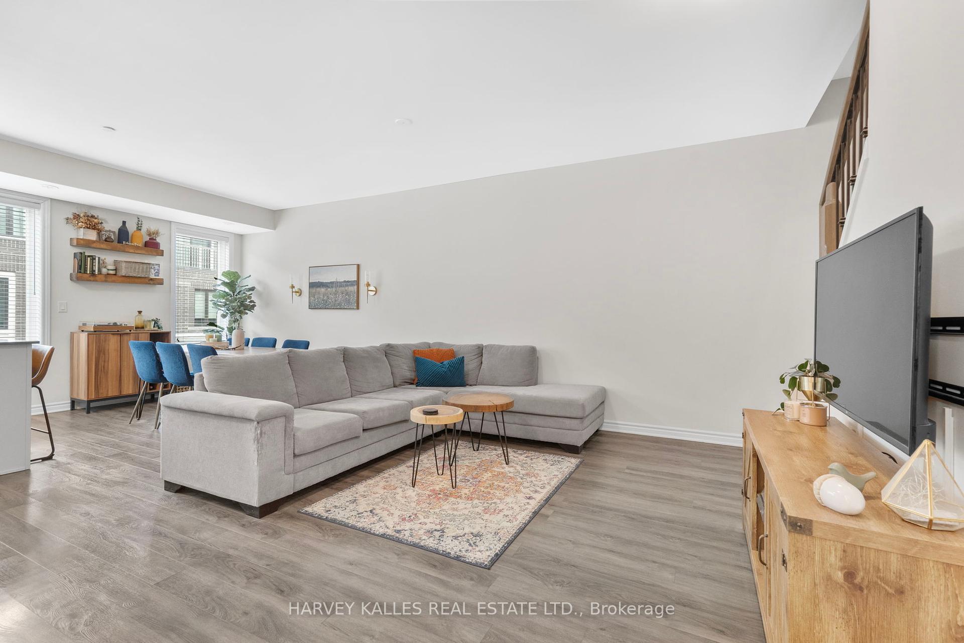 85 Eastwood Park Gardens 11