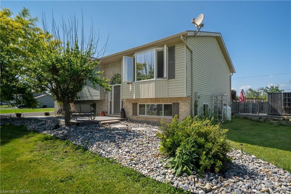 1615 LAZIER Road Tyendinaga Ontario K0K 3A0