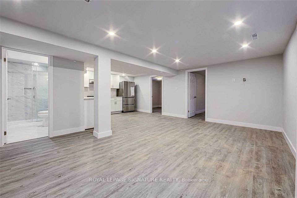 1205 Gainsborough Drive