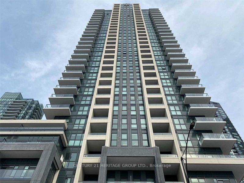 4055 Parkside Village