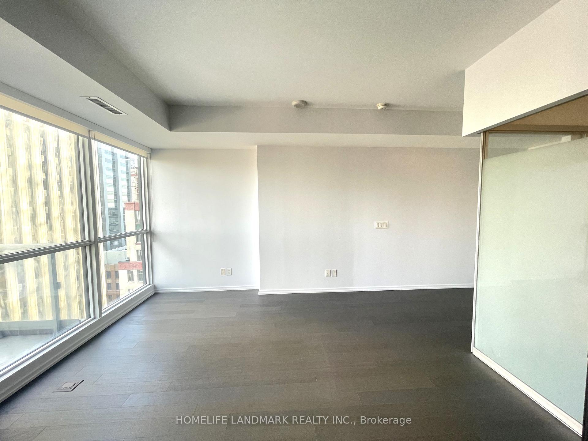 2 Bedrooms Condo at 70 Temperance,  Toronto For sale