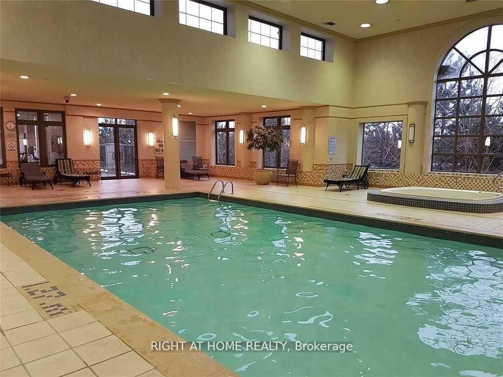2 Bedrooms Condo at 80 Harrison Garden,  Toronto For sale