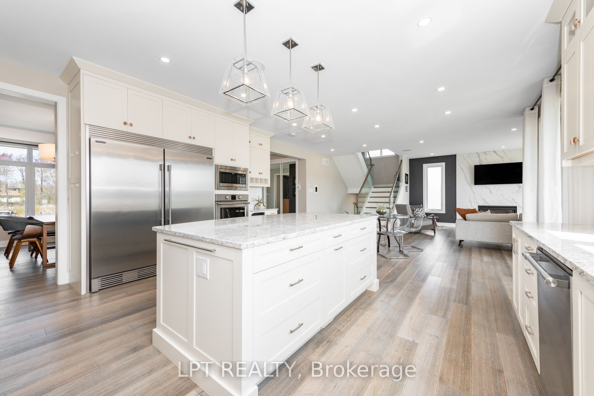 438 SHOREWAY Drive, GreelyMetcalfeOsgoodeVernonandArea, ON K4P 0G3