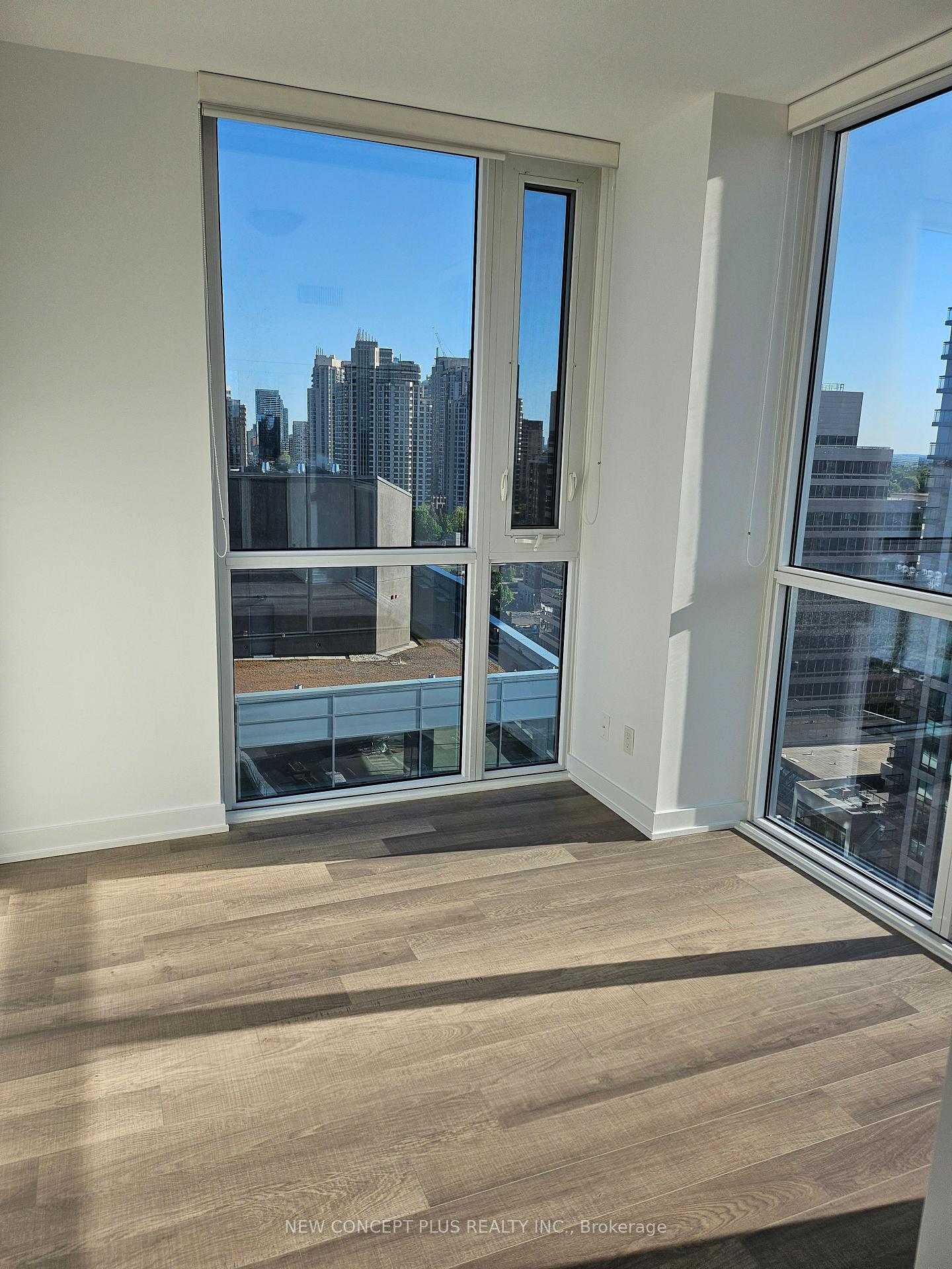2 Bedrooms Condo at 5180 Yonge, Toronto For sale