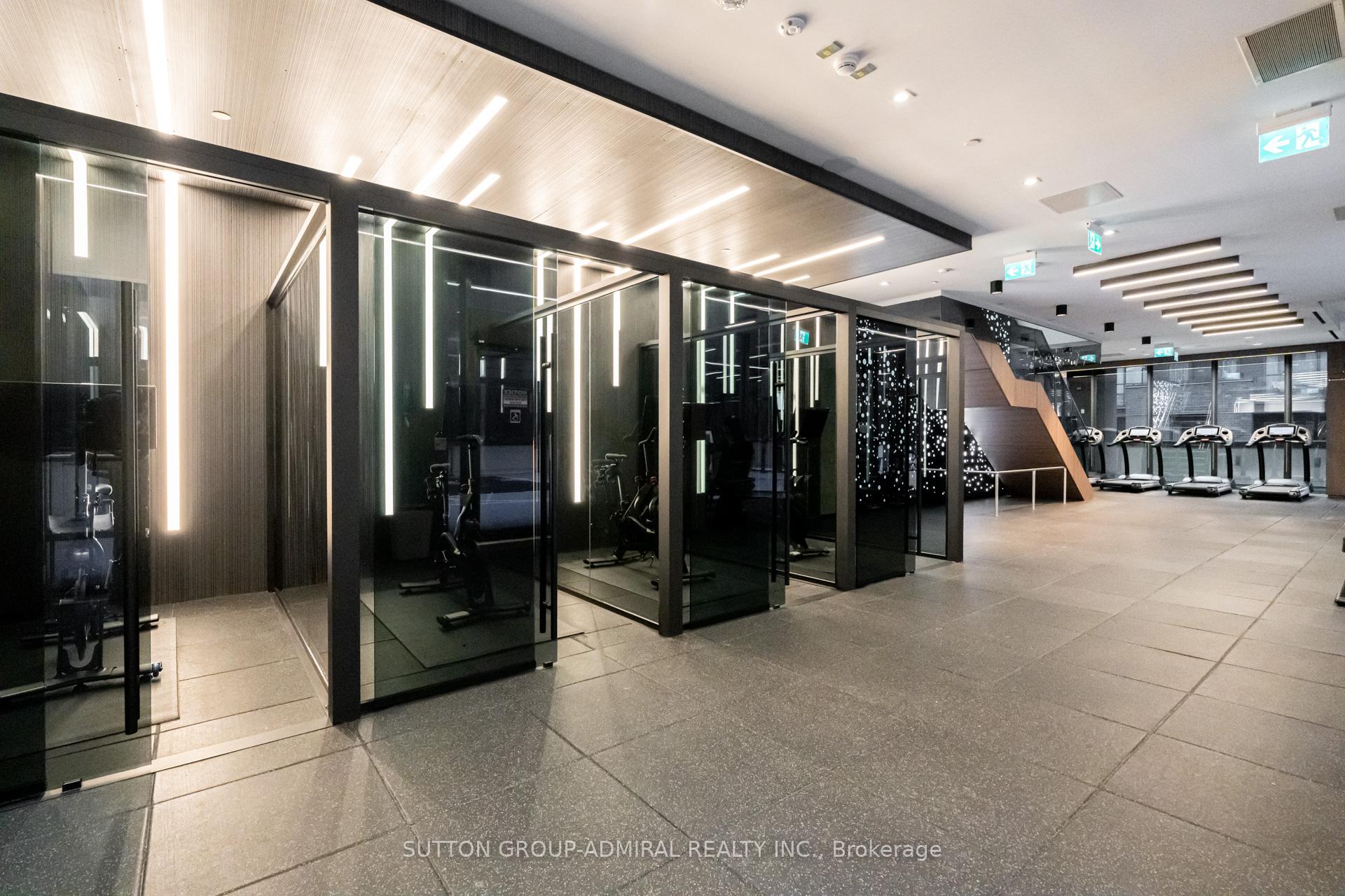 2 Bedrooms Condo at 55 Mercer,  Toronto For sale
