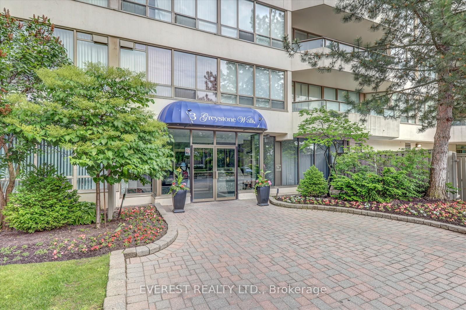 3 Bedrooms Condo at 3 Greystone Walk, Toronto For sale
