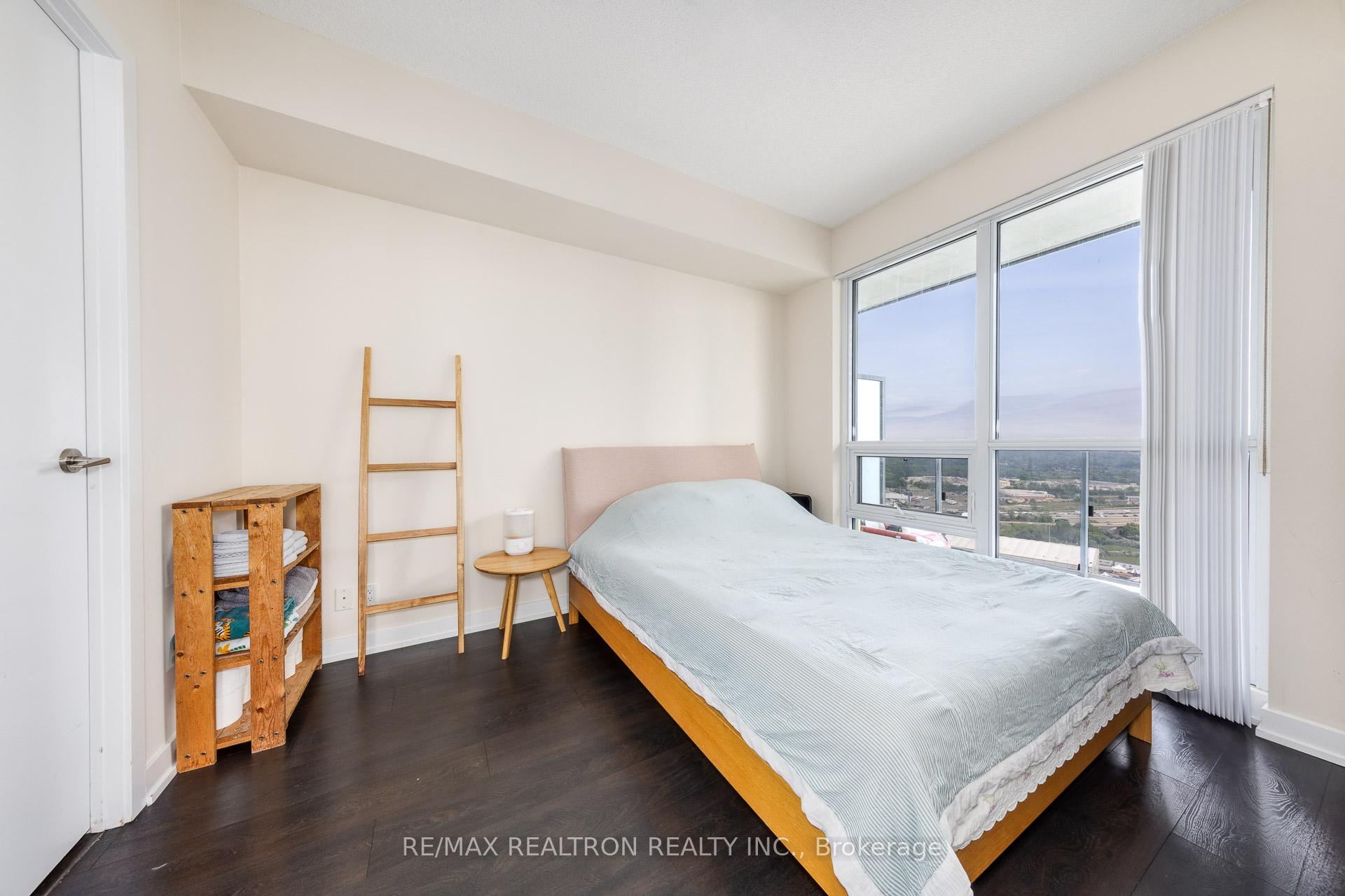 3 Bedrooms Condo at 2200 Lake Shore, Toronto For sale
