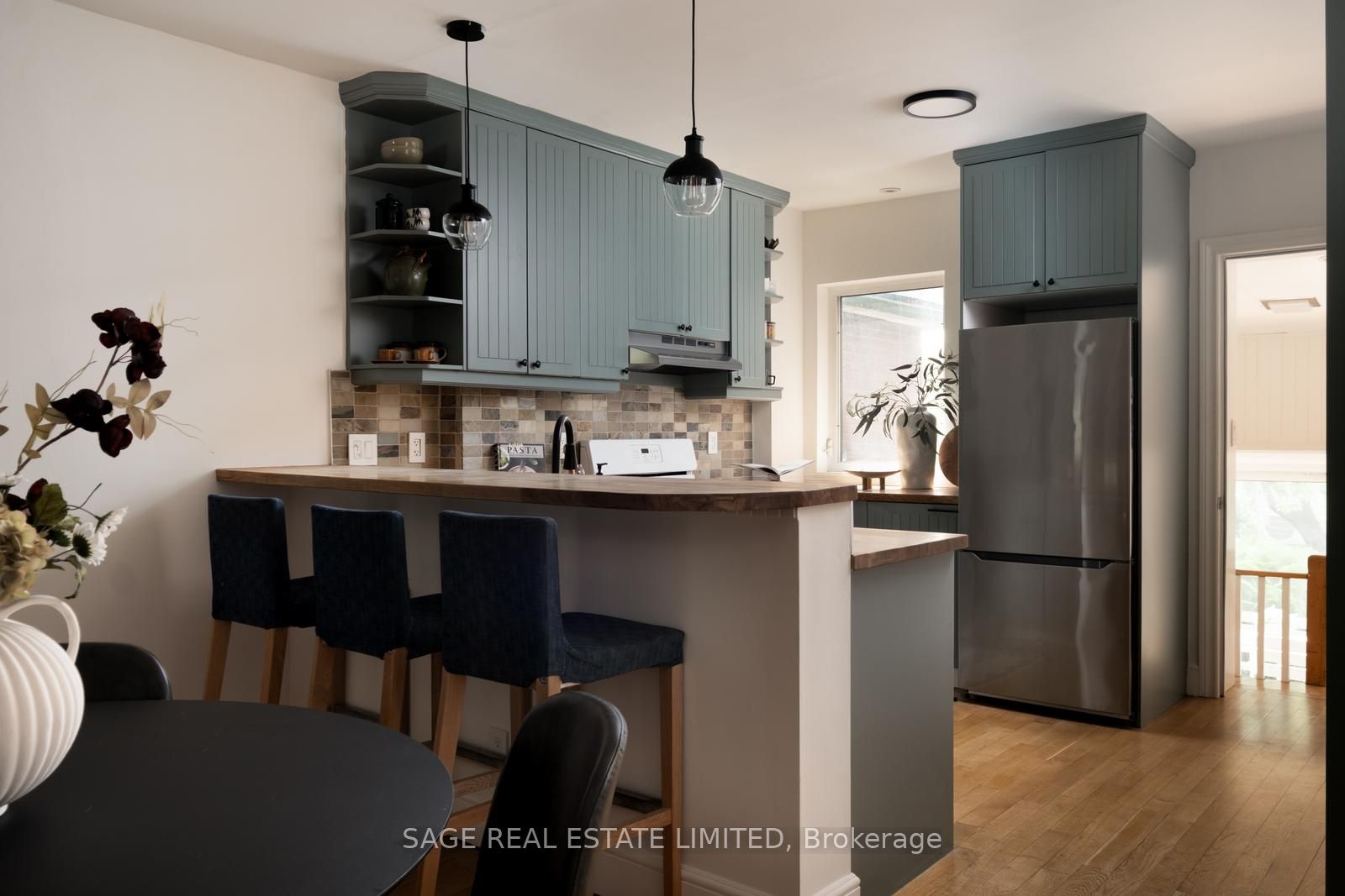 166 Bartlett Avenue